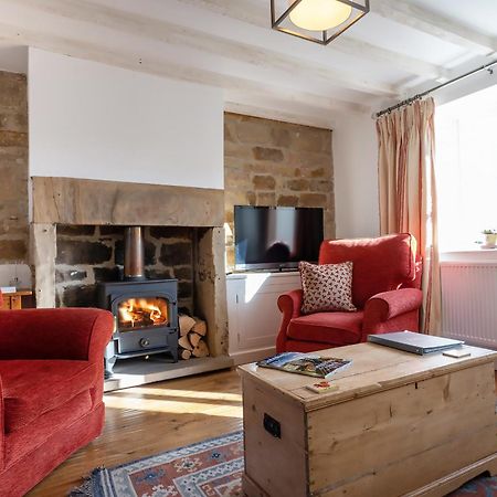 Periwinkle Cottage Great Longstone Екстериор снимка